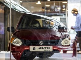 Maruti Suzuki Alto (red car)