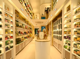 VAHDAM India Experience Store
