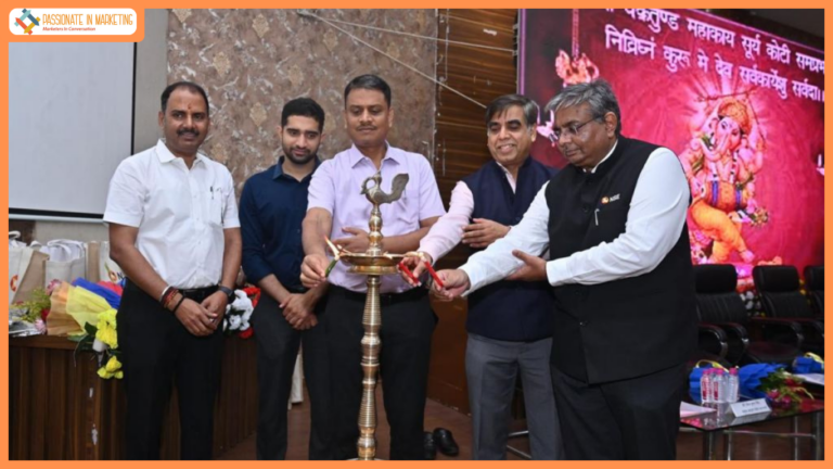 National Stock Exchange of India and Varanasi District Administration jointly arranged a ‘Seminar on Investor Awareness and SME IPOs’