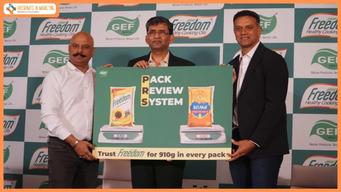 Rahul Dravid Urges Customers to adopt 'Pack Review System
