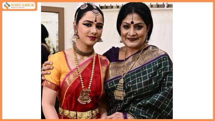Guru-Shishya Tradition Celebrated as Padmashri Geeta Chandran Presents Disciple Vidhi Bansal's Bharatanatyam Arangetram