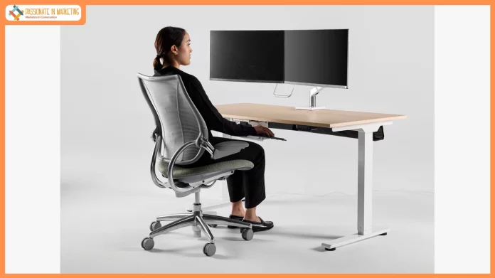 Your Office Was Designed for Men. Here’s What Women Need to Work Comfortably