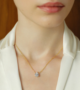 Pear Shaped Solitaire Pendant With Chain