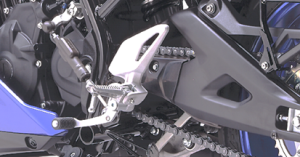 Lightweight Chassis and Confidence-Inspiring Suspension