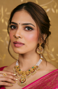 Malavika Mohanan’s Royal Jewellery Ensemble for Kalyan Navaratri