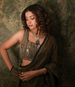 Anna Ben’s Emerald and Diamond Necklace for Kalyan Navaratri